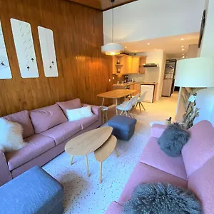 Duplex 8-10 P Avec Parking Appartement